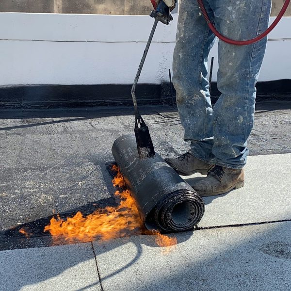 Θερμοσυγγόληση ασφαλτόπανου